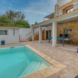 Location Avec Piscine & Parking Prive A Hébergement de vacances Bandol